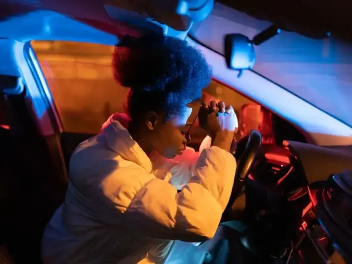 Attorney helping injured client after drunk driving collision in Historic Downtown Glendale street grid